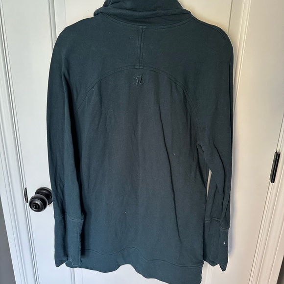 Lululemon Cowl Neck - Picture 3 of 4